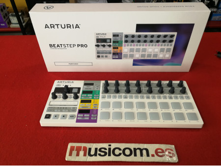 ARTURIA BEATSTEP PRO